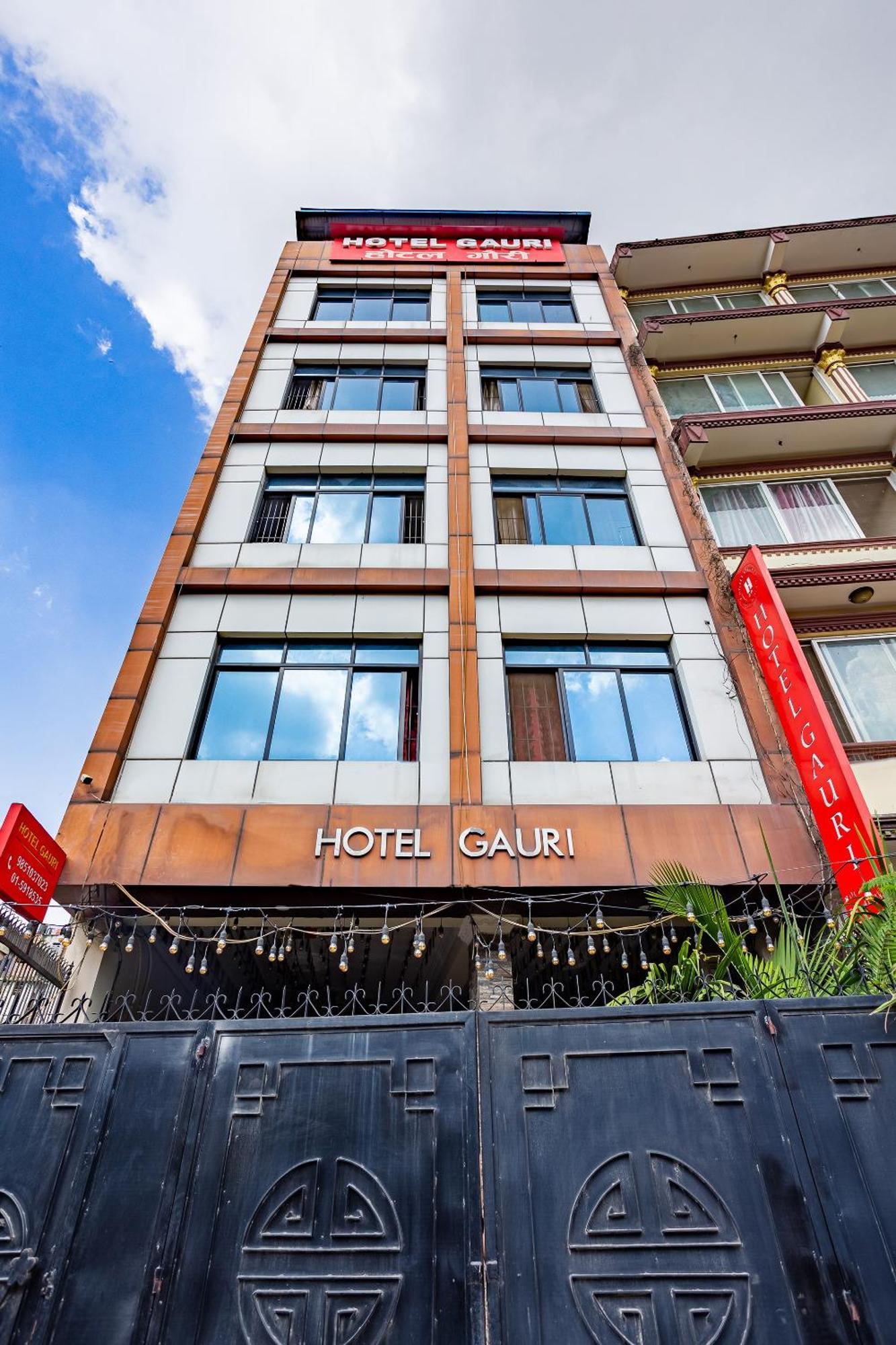 Oyo 821 Hotel Gauri Катманду Екстериор снимка